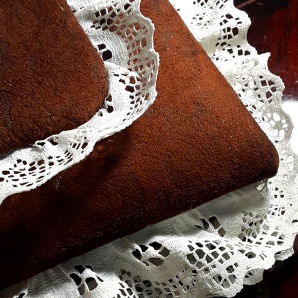 Vintage Hazelnut cloth photo album with lace 12×10in. Brand-NEW - Picture 4 of 9